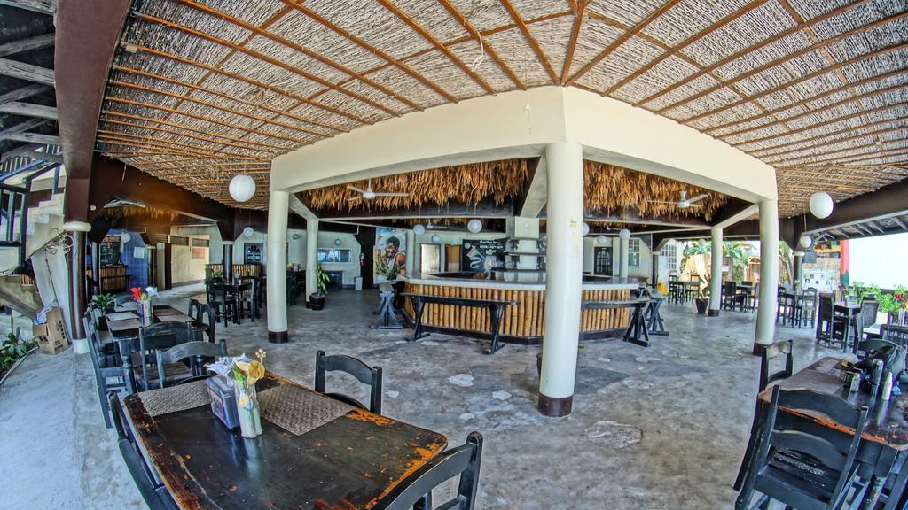 Bourbon Beach Jamaica Hotel Negril Kültér fotó